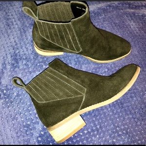 Dolce Vita Ankle Booties